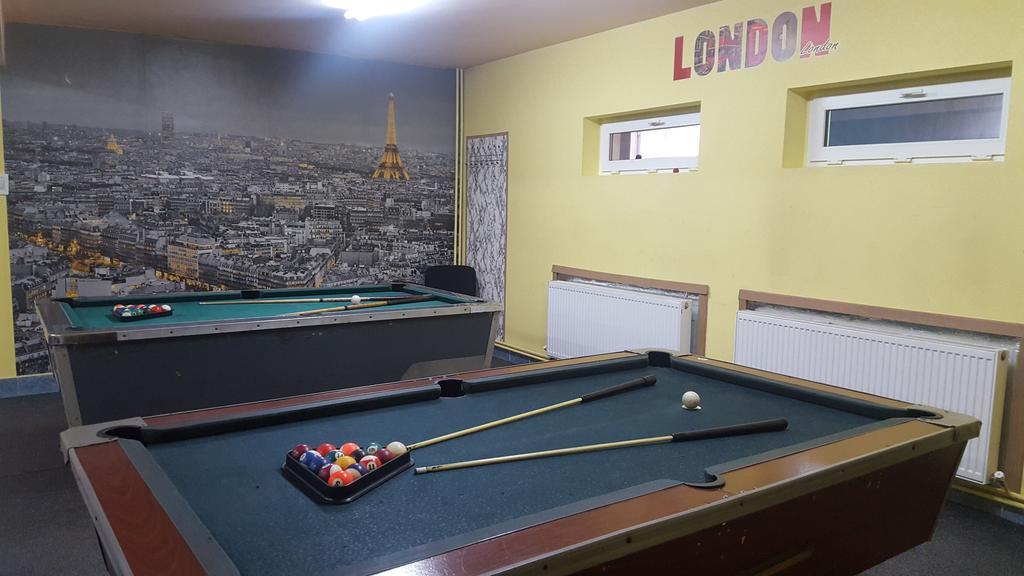 Pensiunea Aurora - Great Hostel Voineasa Zewnętrze zdjęcie