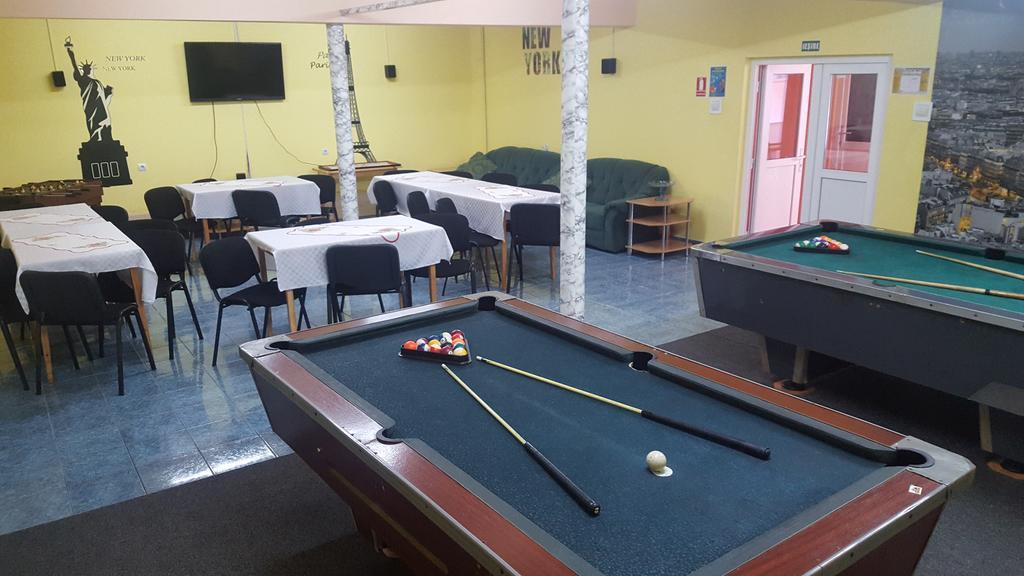 Pensiunea Aurora - Great Hostel Voineasa Zewnętrze zdjęcie